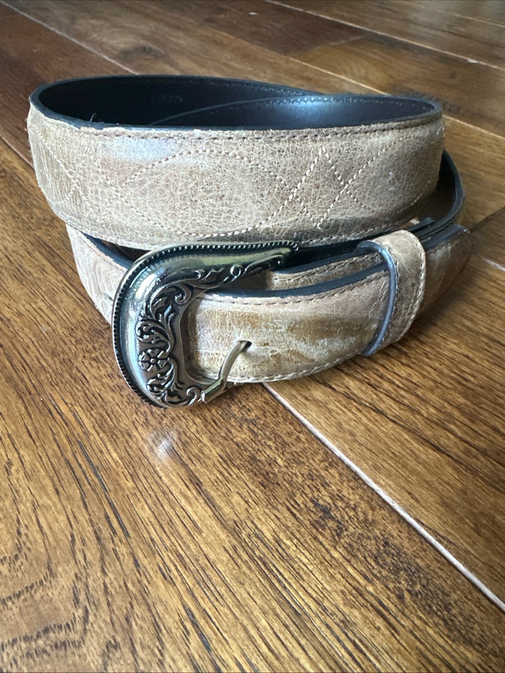 Cavenders Leather Belt Large Women’s 38” western silver buckle